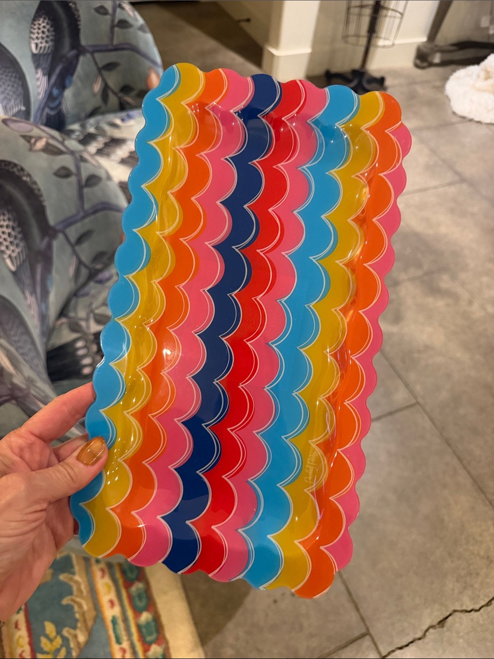 Packed Party Colorful Scalloped Party Tray - Multicolor